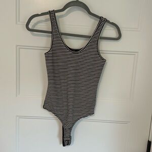 Lulu’s Black and White Striped V-Neck Bodysuit Women’s Size Small